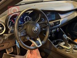 ئەلفا رۆمیۆ Giulia